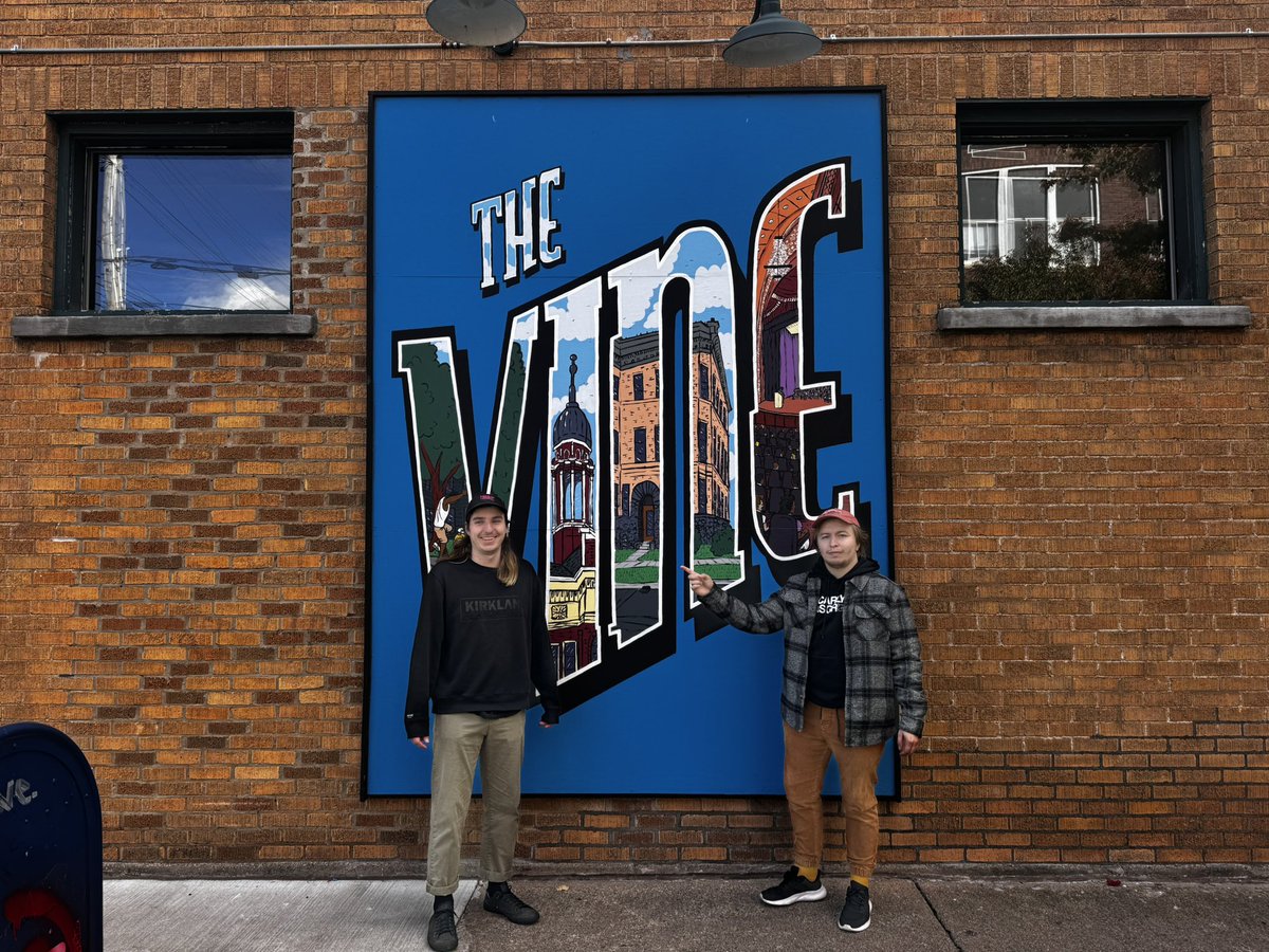 red deck wins stuns in new photo