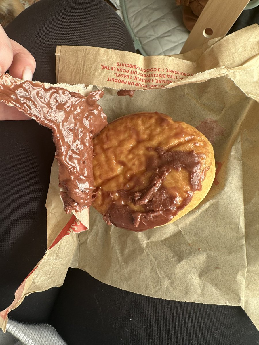 stephanieecarey's tweet photo. I don’t understand how @TimHortons hasn’t figured out a way for this not to happen every time I get a donut 🙃 https://t.co/Lxmf7Rme86