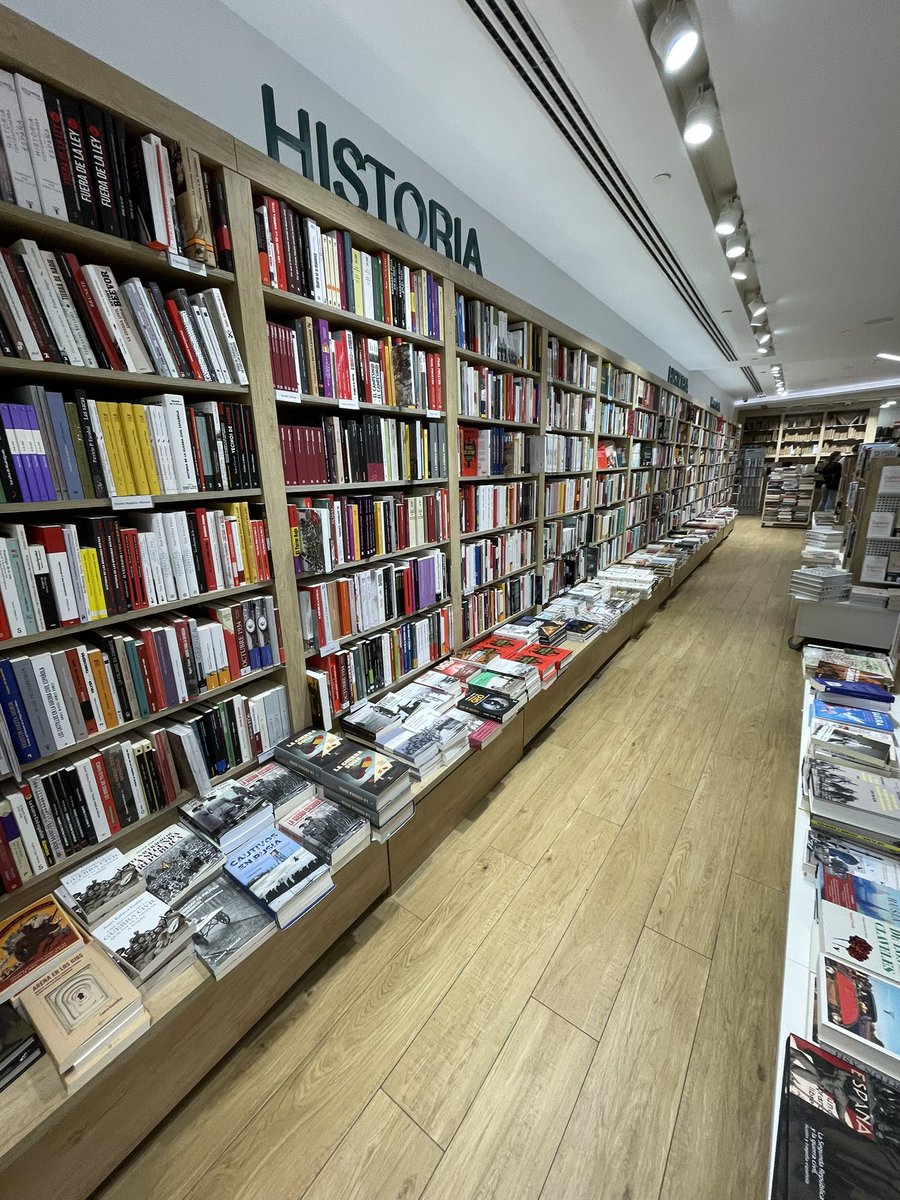 Carlos G. Alcántara tweet media