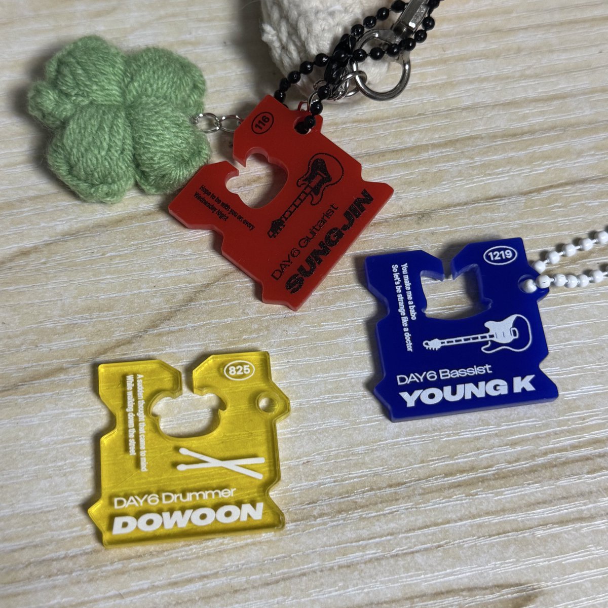 우리 데장 솔로 데뷔 기념
#RT 추첨 성진 키링 드리겠습니다🎸

오래 기다려따!!❤️