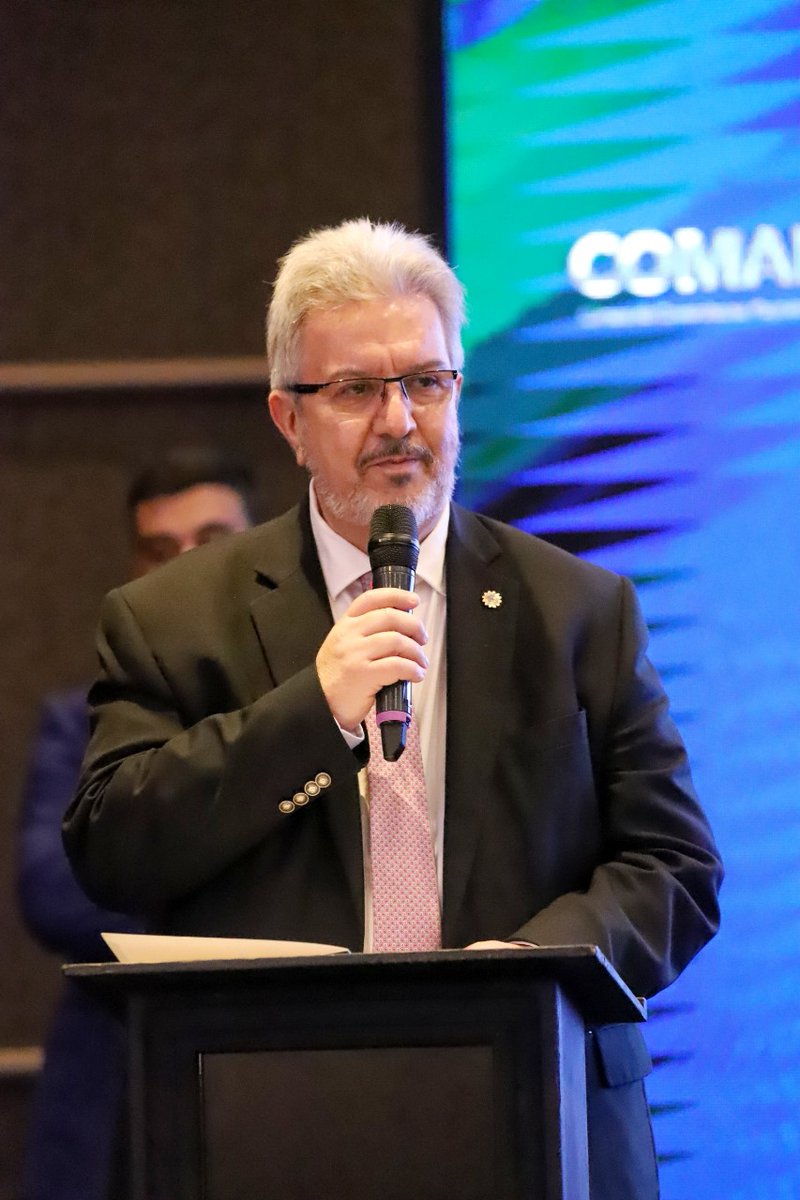 UIP_py's tweet photo. ➡️La UIP participó en la inauguración de la primera edición de la Expo Comampar, organizada por la Cámara de Comerciantes Mayoristas y Minoristas del Paraguay.
#UIP #COMAMPAR #ExpoComampar2024 https://t.co/fBsekWHowV