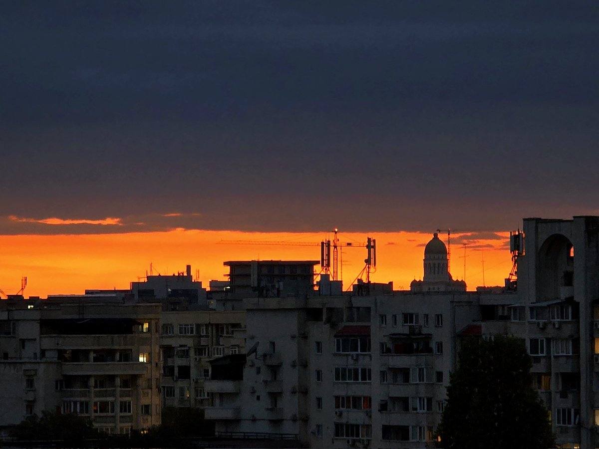 gaboss's tweet photo. Situația actuală #orizont https://t.co/GrbZSkTSl4