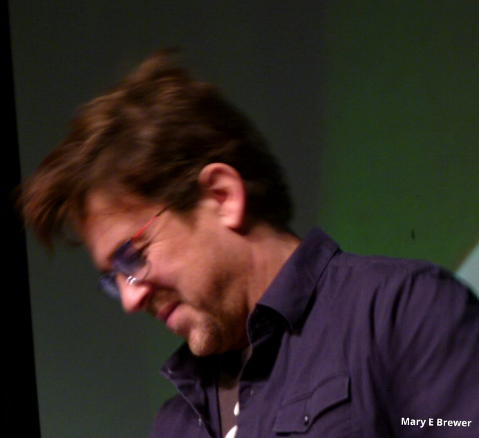 Some photo's from last weekend #ElectricCon  in #NOLA 
where #KaniacsStoleNOLA  
<a href="/CreationEnt/">Creation Entertainment</a> 
<a href="/electricnowtv/">ElectricNow</a> 
@electricent1    
We had a blast! 
pix by <a href="/maryebrewer/">🐺 mary e. brewer 🐾</a> of <a href="/CKVotePromote/">🐺 Christian Kane Vote & Promote 🐺</a> 
<a href="/ChristianKane01/">Christian Kane</a> <a href="/Ginabellman/">Gina Bellman</a> 
#Leverage #LeverageRedemption