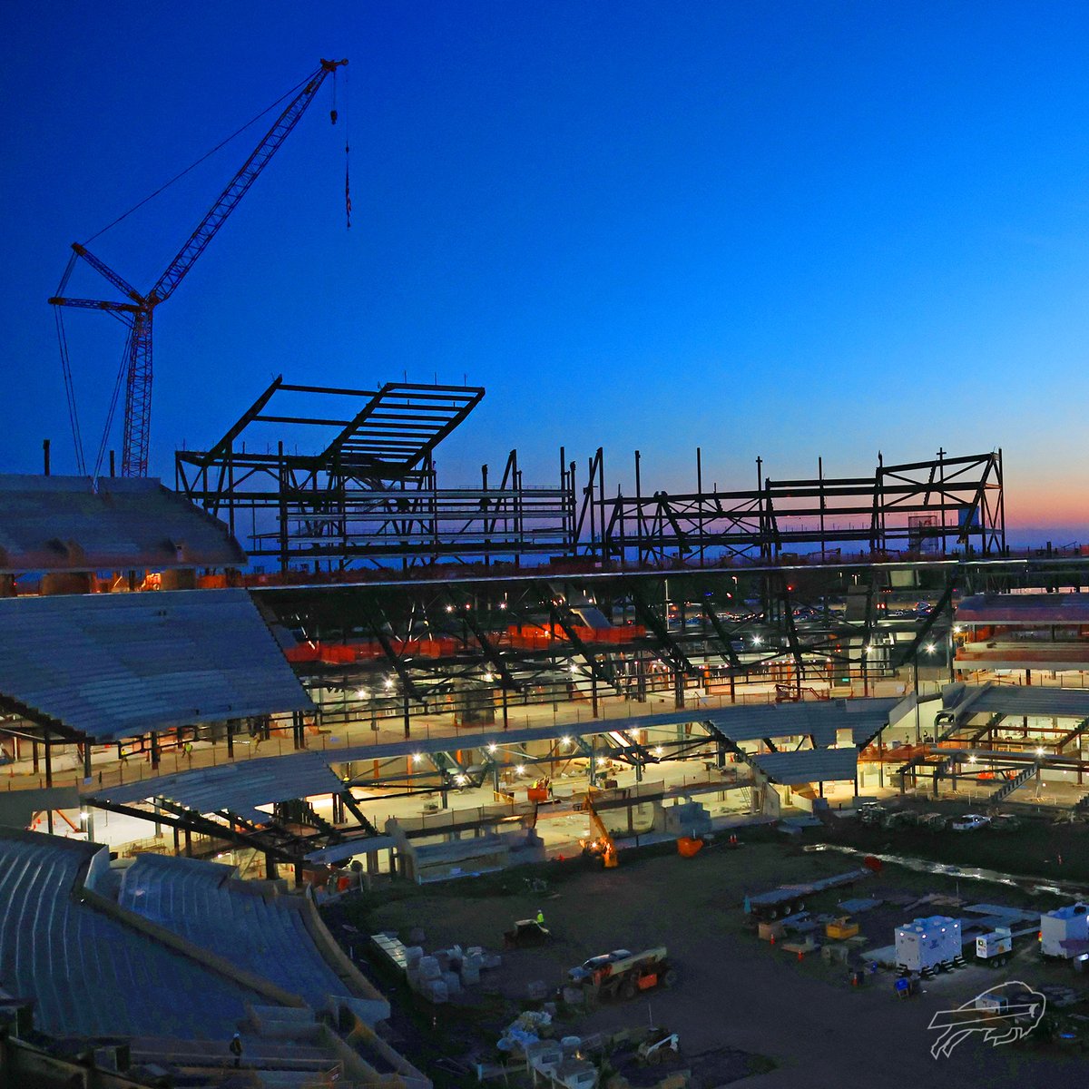 BuffaloBills's tweet photo. Sunrise views at New Highmark Stadium. π
#BuiltForBuffalo | #BillsMafia
