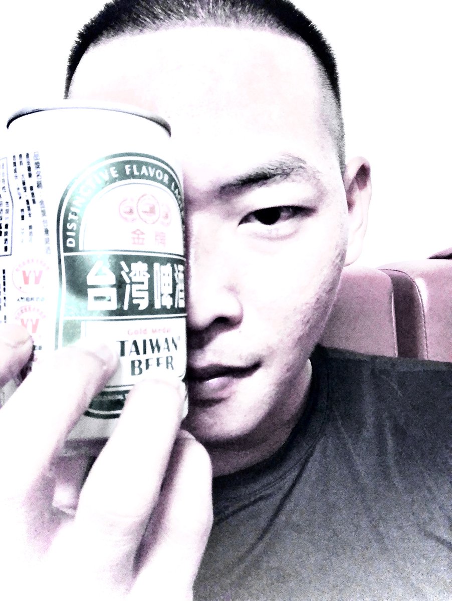 Stimulate_1014's tweet photo. 獻給自己今晚的小確幸 ❤️
相信明天會更好👍 https://t.co/vyRYUth2YO