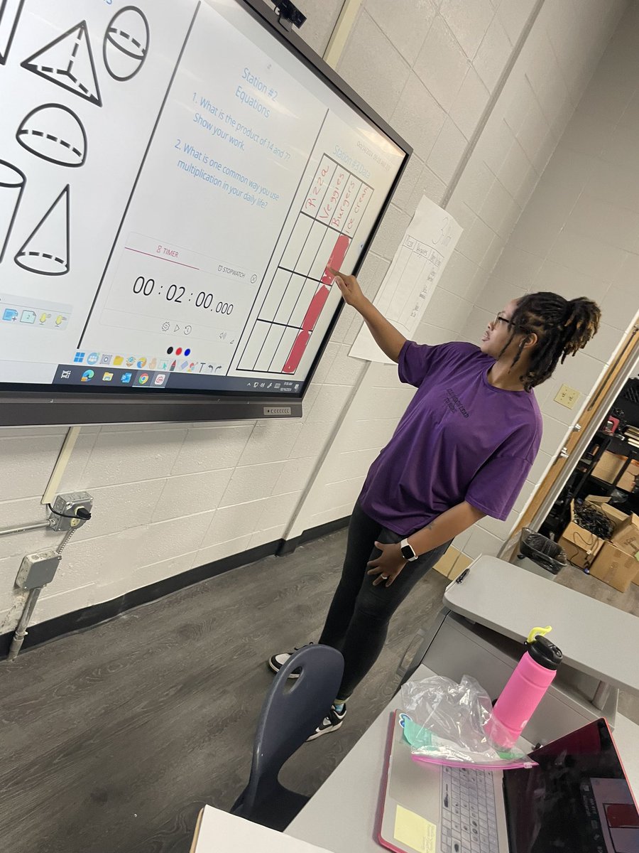 mrs_bwinston's tweet image. On Monday, I had the privilege of collaborating with teachers at Mobile County Training School. The MCTS teachers were actively engaged, shared ideas, and explored ways to foster collaboration in their lab! @MCPSSInstTech #collablab #EmpowerMCPSS