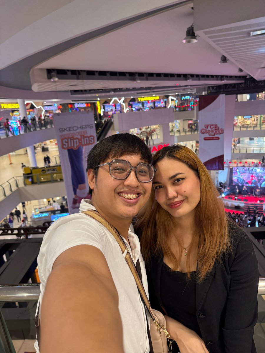 SenseiAnds's tweet photo. Happy 46th monthsary baby 🥹❤️ Mahal na mahal kita 🫵🏻❤️ Mwaaaaah! More mothsary to come bebi hihi https://t.co/dH6aktyyyh