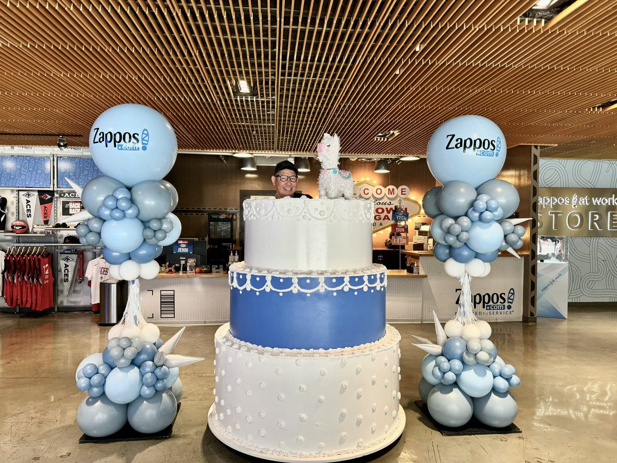 islandgecko's tweet photo. Happy 25th #zappos 🤙😉 https://t.co/lvZ80Dtztj