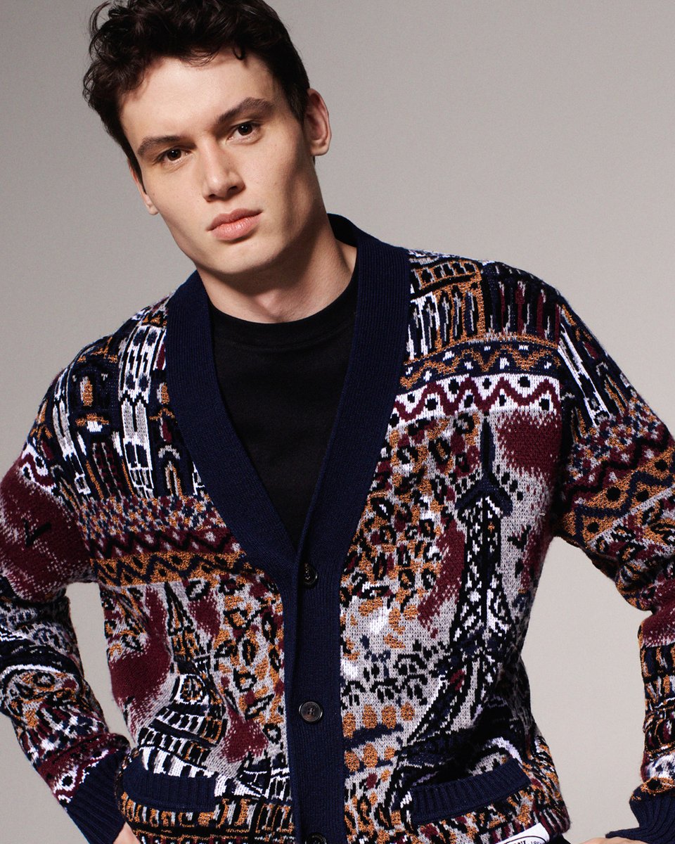 Missoni's tweet image. Missoni’s savoir-faire in knitwear is enriched by a reinterpretation of archival prints that capture a contemporary and iconic spirit.
⠀⠀⠀⠀⠀⠀⠀⠀⠀⠀⠀
Discover the new arrivals: missoni.io/WhatsNewMenAll.
⠀⠀⠀⠀⠀⠀⠀⠀⠀⠀⠀
#Missoni