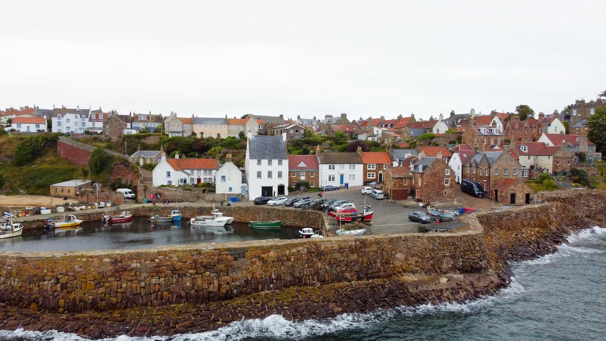 🎬 FILMING LOCATIONS FIFE!  🎥
See Fife's filming spots, Dunfermline Abbey #OutlawKing, Culross #Outlander, St. Andrews #TheCrown)+ more
Watch: youtu.be/dPZAAYhQ60k
Huge thx <a href="/HistEnvScot/">Historic Environment Scotland</a>  &amp; <a href="/N_T_S/">National Trust for Scotland</a> for support and footage ! 🙌