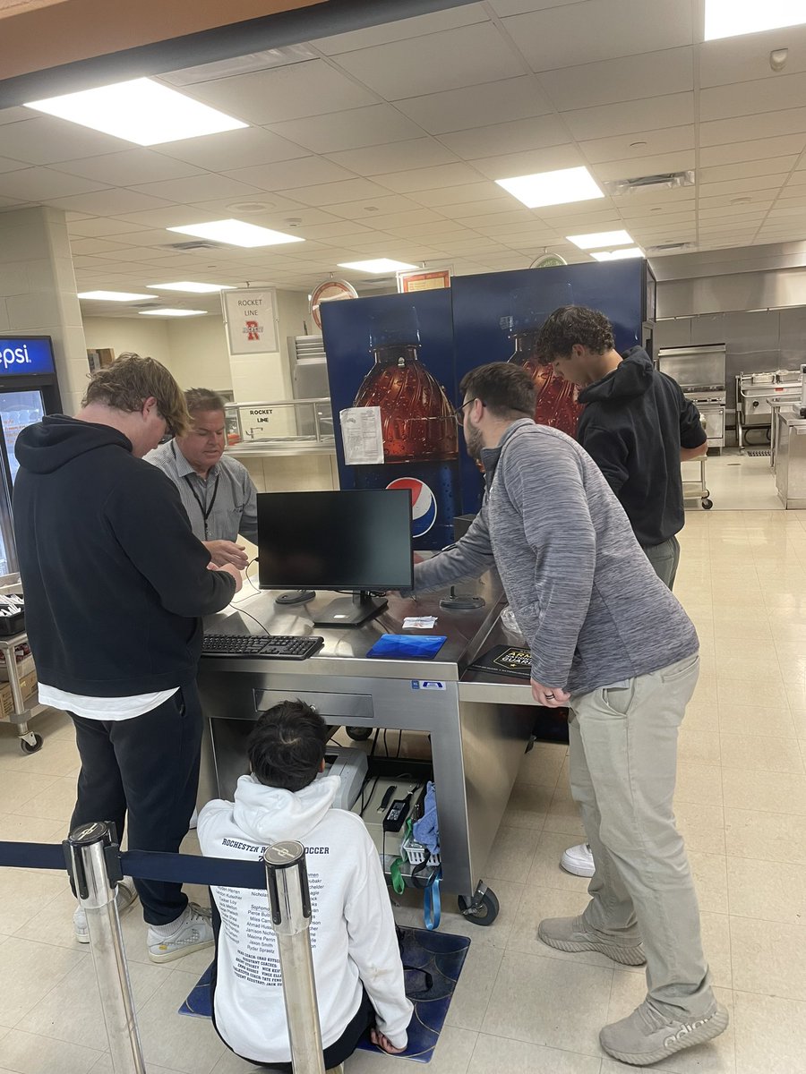 sflynntech's tweet photo. What a great learning experience today for our @RochesterHS_3A Help Desk Students learning how to set up new cafeteria workstations with the assistance of @CTIFiber and our tech specialists! https://t.co/PjK74k6nNa
