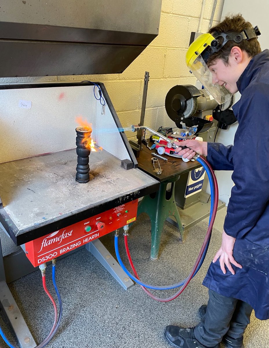colmhuirecoed's tweet photo. @colmhuirecoed students charring tulip wood candle stick holders and adding a bees wax finish in Mr Power’s after-school wood turning club 🪵🕯️👏🏻 #etbethos #extracurricular #woodturningclub #cmcoeca #newskills @TipperaryETB @thurles_ie https://t.co/FeJOJQqQFW
