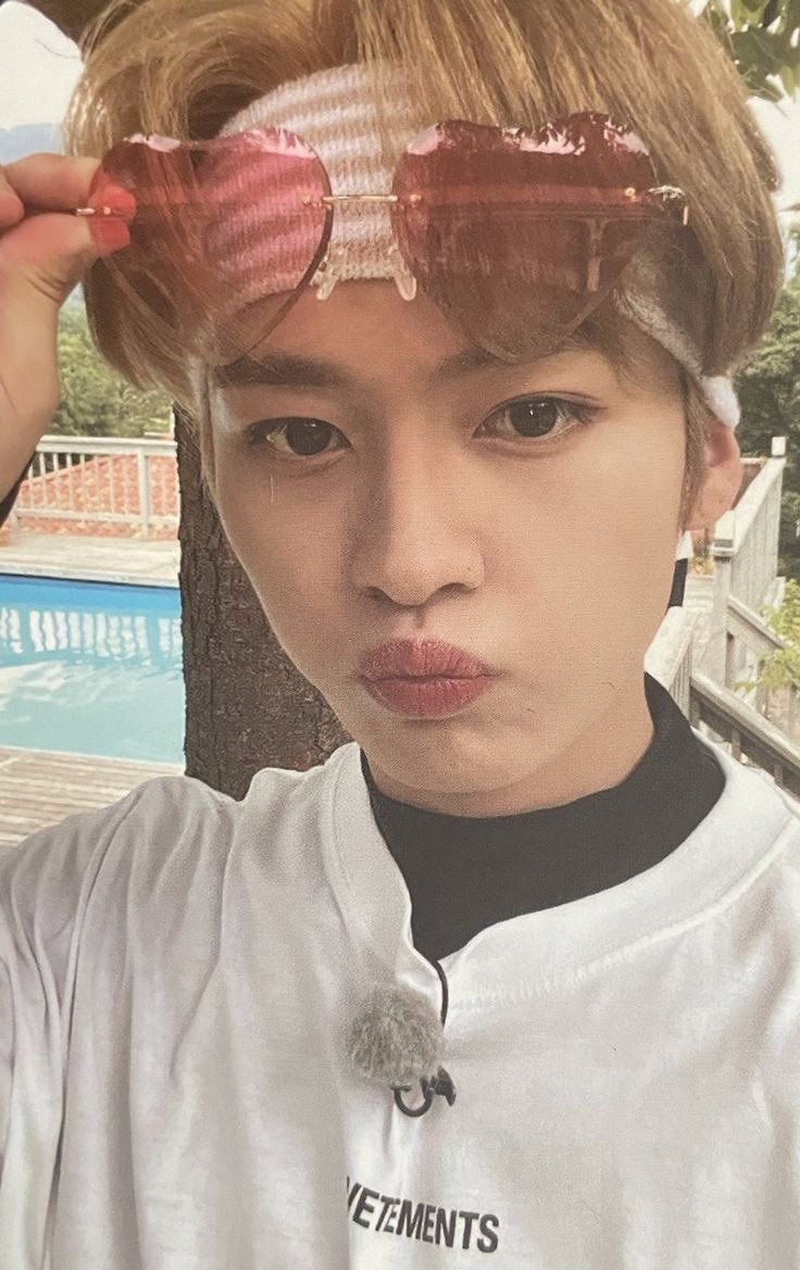 seothunder_'s tweet photo. PROCURO / COMPRO

- procuro minho noeasy double side
- aceito ceg inter 
- sem over, pls 
- aceito repasse também 

#leeknow #collector #skz #straykids #procura #minho https://t.co/GOndEFBxlz