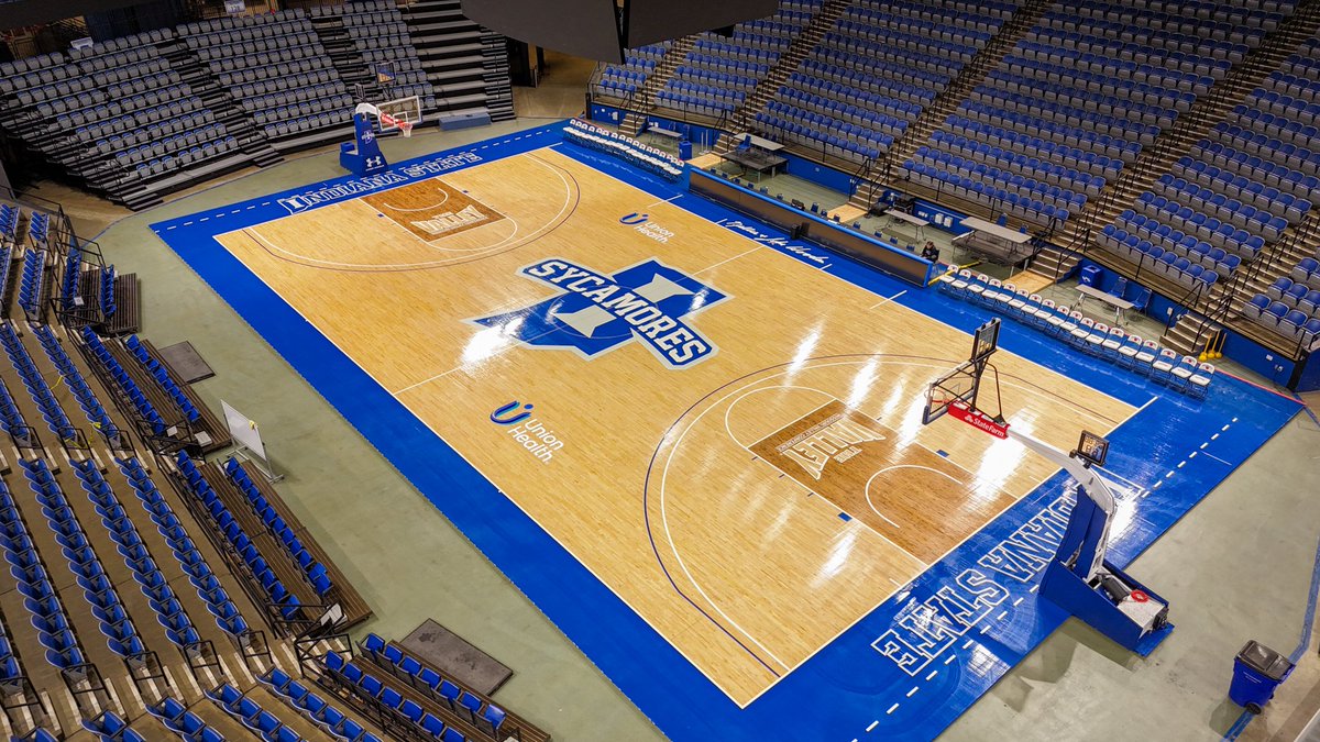 IndStAthletics's tweet photo. Indiana State Sycamores 🤝 Union Health

The new addition to the Hulman Center floor looks great!

#MarchOn | @myunionhealth https://t.co/OaOzFNO592