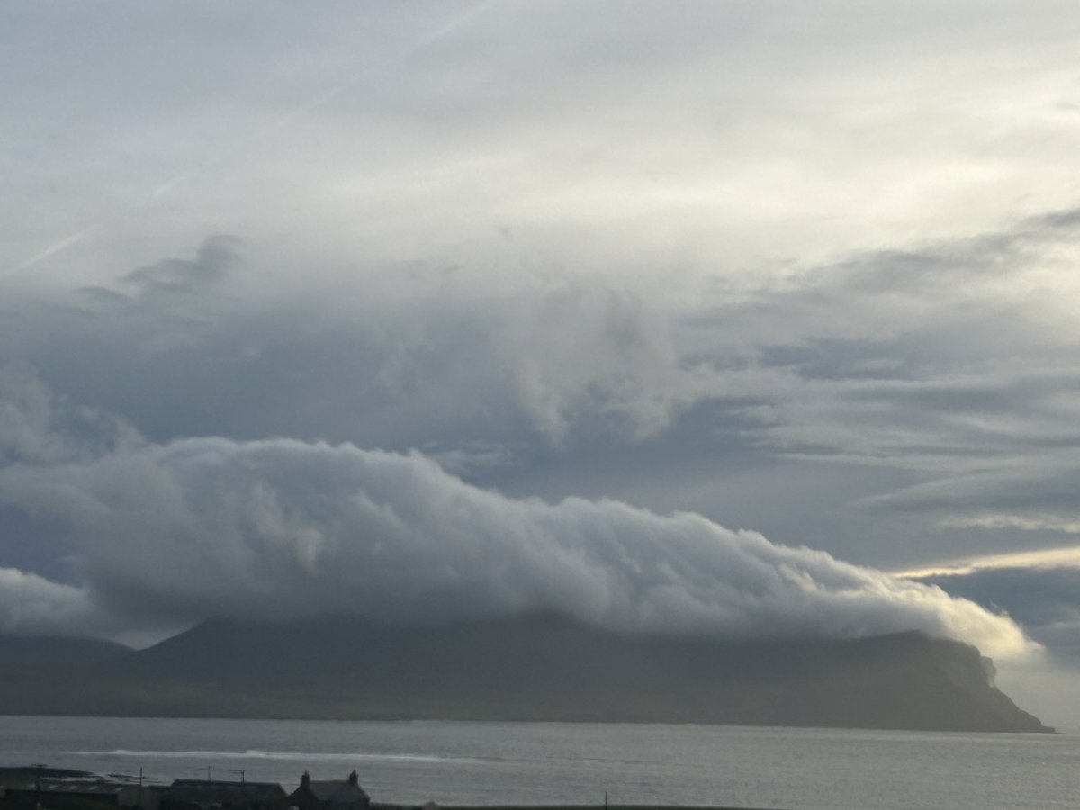 Orographic cloud over St John’s Head and the Cuilags on Hoy #Orkney.