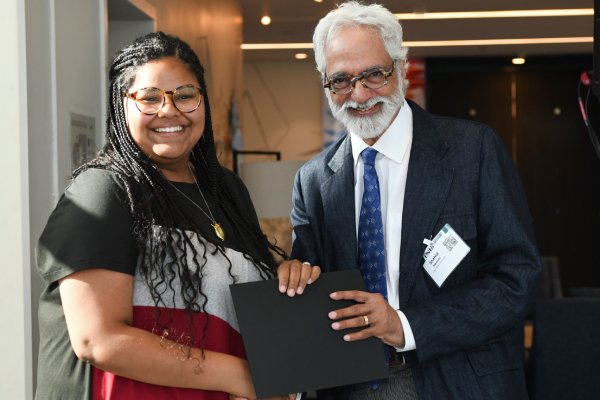 Just under 2⃣ weeks left to apply for our Excellence in Ecology Scholarship — $5k, peer support &amp; elevation of your science

Learn more &amp; apply: esa-awards.secure-platform.com/eee/