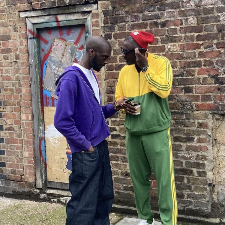 KoloGG's tweet photo. Made a boom bap record with the legendary, Idris Elba. Our new song “Pendulum” will be out on October 23rd!!

Crazy the things we can manifest just from being the most authentic version of ourselves. 

The bars are unlimited on this joint. Presave that!! https://t.co/SPvqmYs2Ug