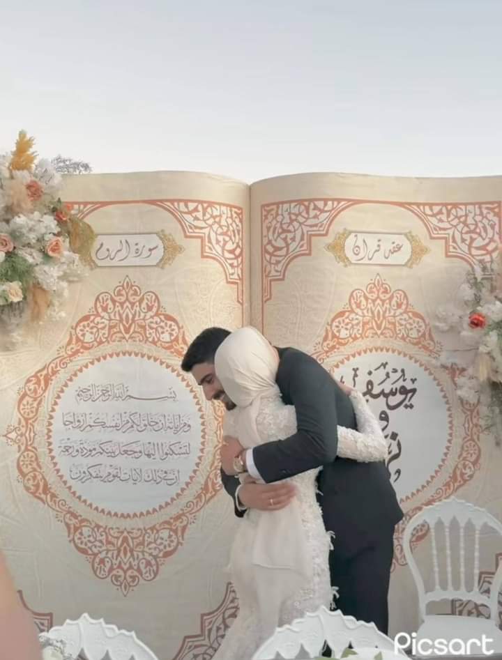 الباك جراوند تُحفه اوي. ♡