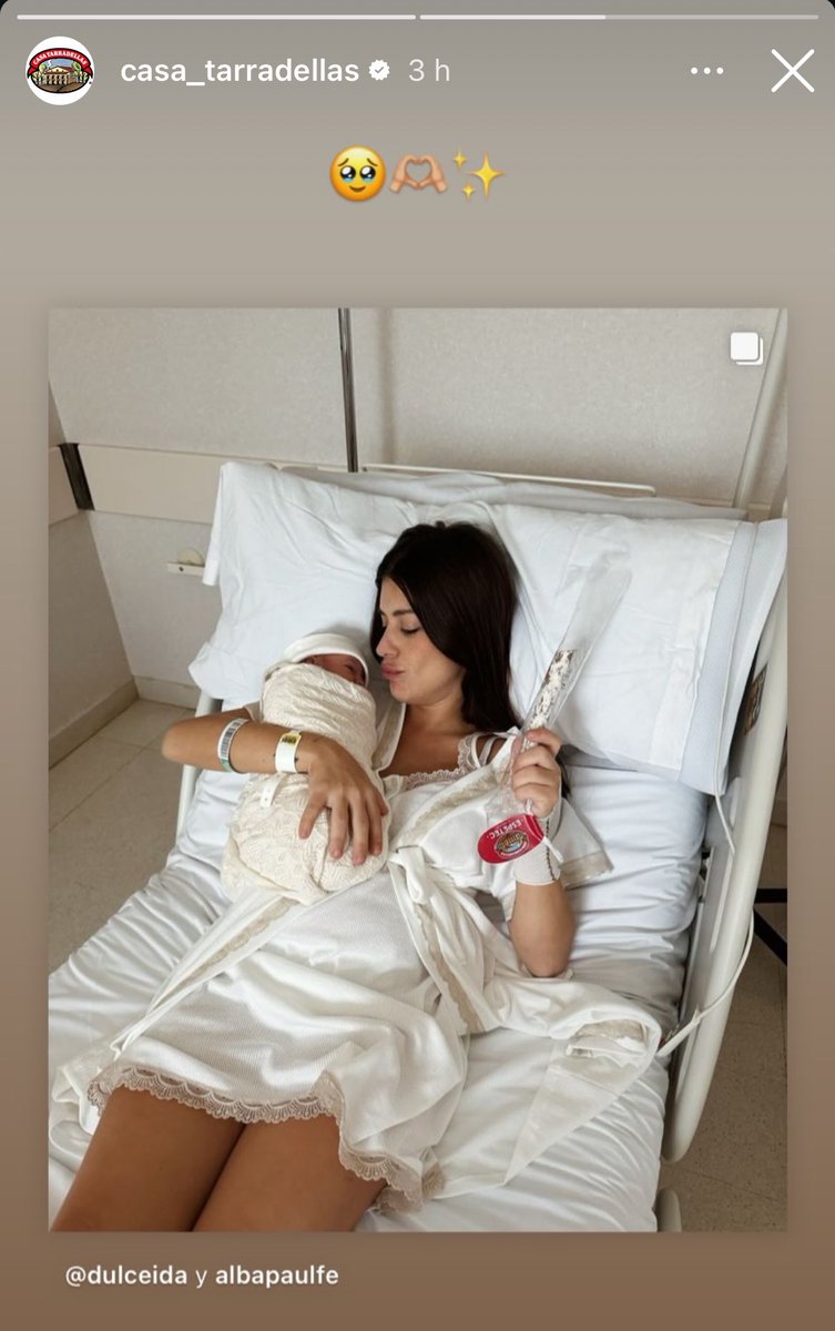 su primera colaboración pagada con un día de vida 😍