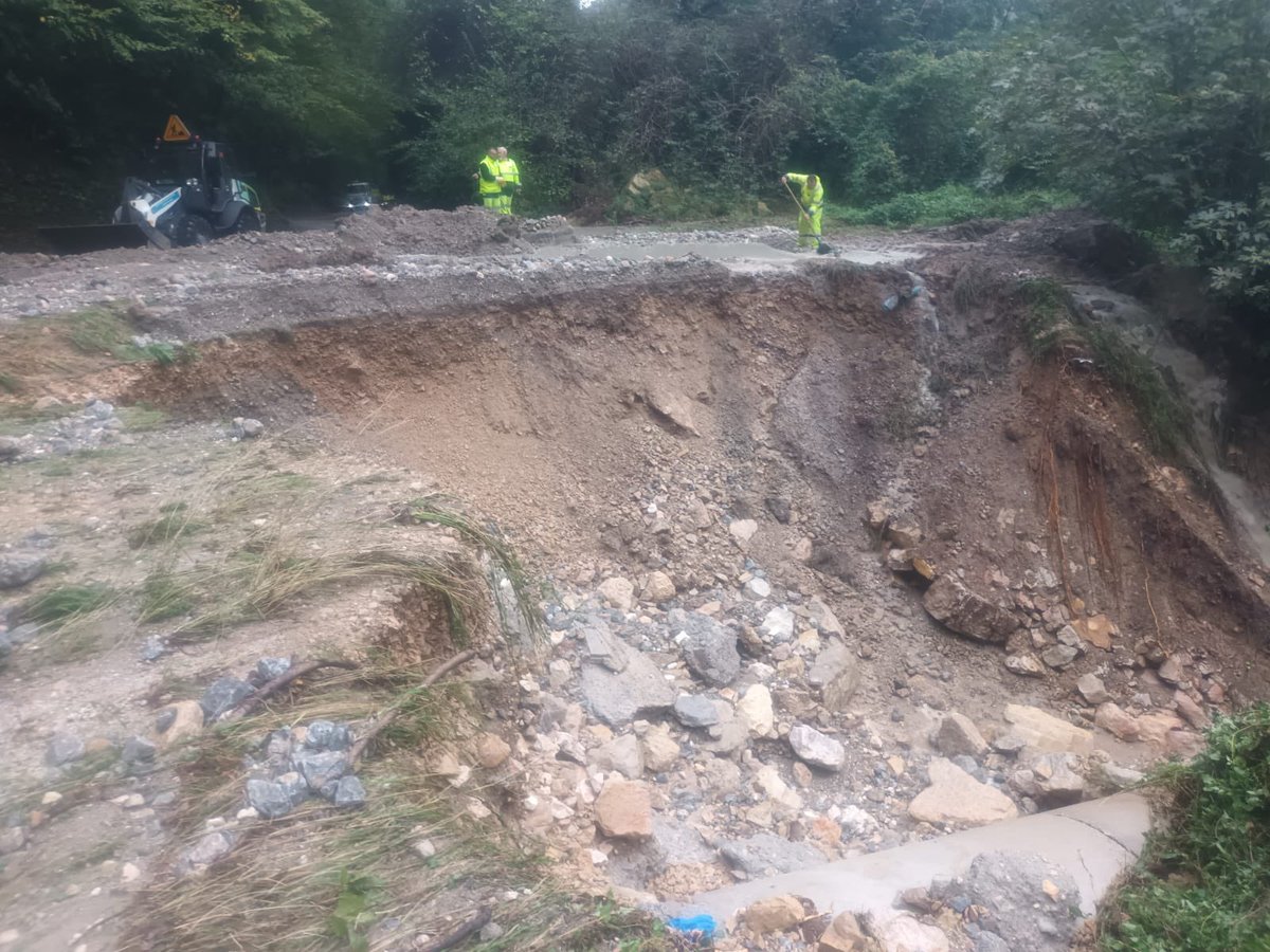 🚧🌧️ #InfoRoutes06 | La situation dans les Alpes-Maritimes suite aux intempéries du mercredi 16 octobre 🌧️🚧
➡️ Bande littorale
•RD 1003 (Opio) : Réouverte dans les deux sens depuis 17h05.
•RD 1009 (Pégomas) : Coupée pour une durée indéterminée depuis 10h57.
•RD 109 (Pégomas)