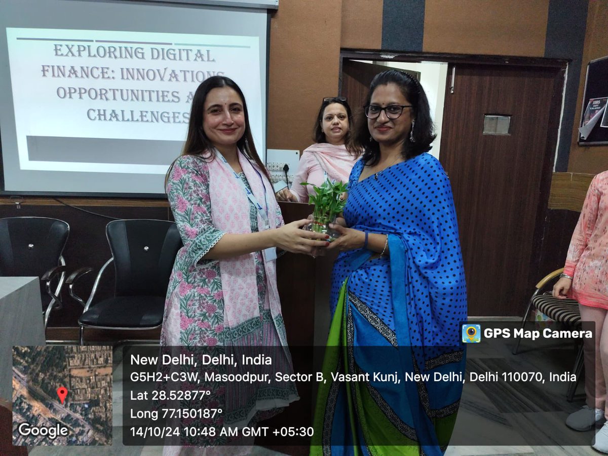 JIMSVK's tweet image. AICTE ATAL FDP @ JIMS Vasant Kunj,Day 1 session led by Dr. Himani Gupta(Asso. Professor)with 21 years of expertise.Participants from across India joined to explore essentials of Digital Finance , RM &amp;amp;‘R’ software,ARIMA Model. 
#JIMS #DigitalFinance #ATALAcademy #FinanceInnovation
