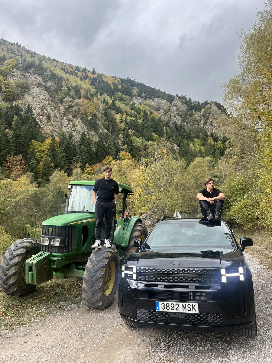 Team Beta, tenemos nuevos coches 😂