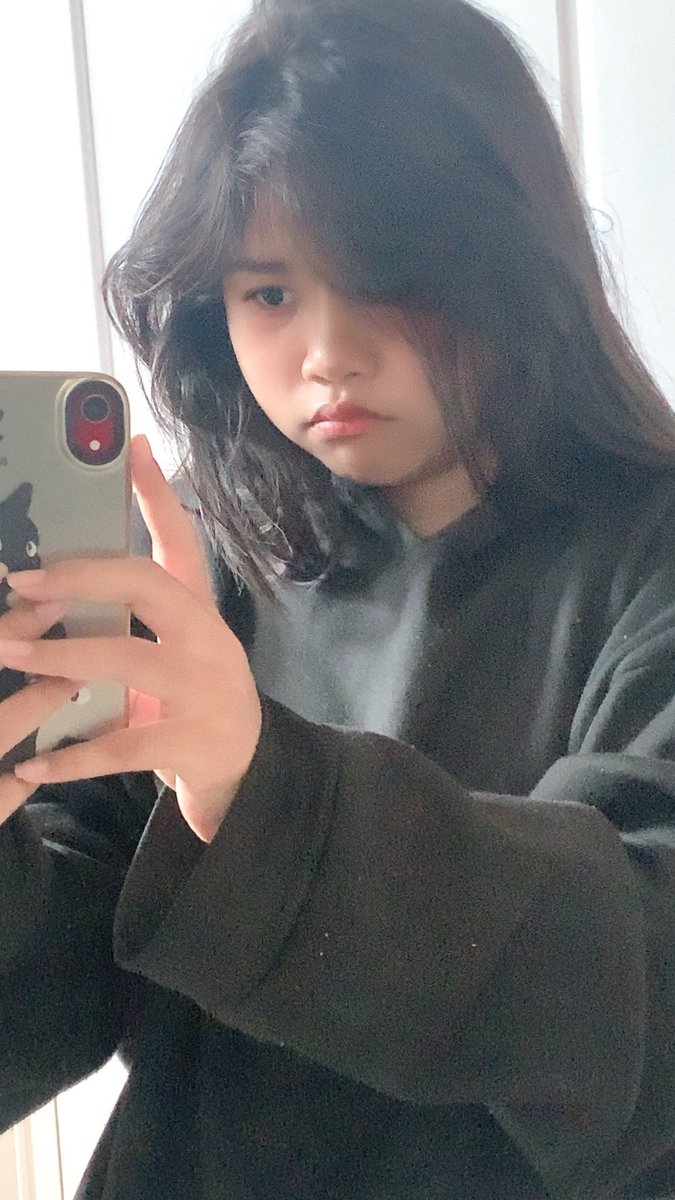 HARUCREAM_'s tweet photo. มีคนสวยขาเป็นของตัวเองรึยังคะ🥺🫵 https://t.co/zmuGXdBVgR