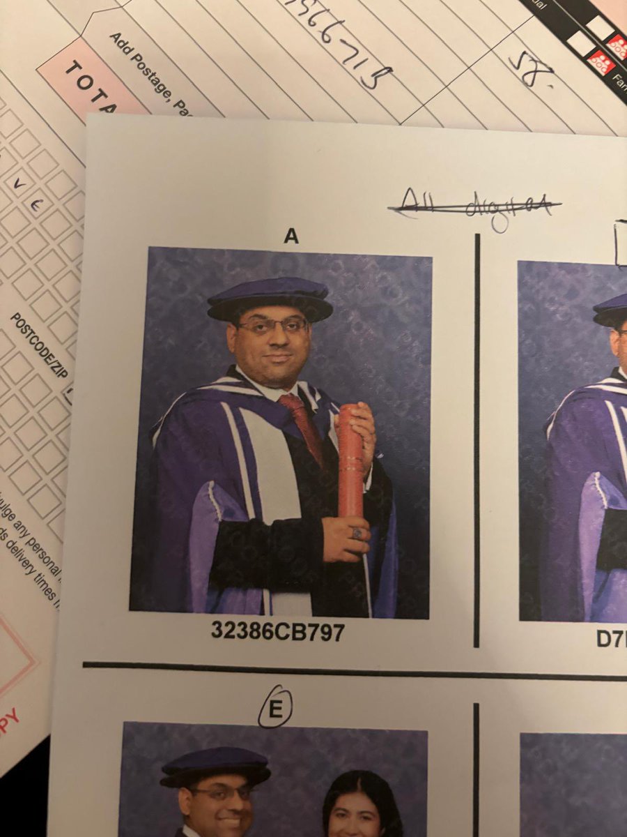 Magda Titirici (@titiricigroup) on Twitter photo Congratulations to Richard and @SimonKellner2 who are graduating today with a PhD from <a href="/ImperialChemEng/">Imperial ChemEng</a> Congratulations to Richard and @SimonKellner2 who are graduating today with a PhD from <a href="/ImperialChemEng/">Imperial ChemEng</a>