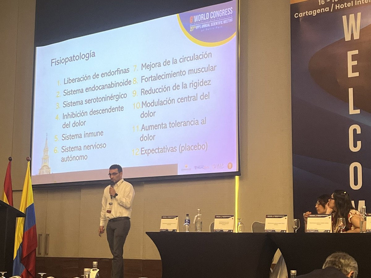 Karen Brandon tweet media