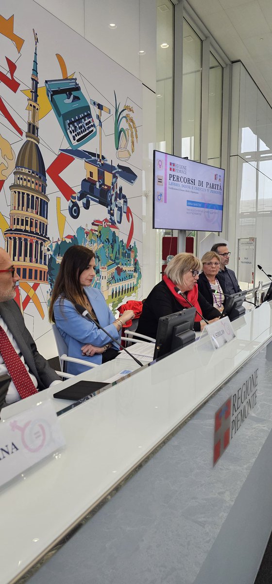 maritaballesio's tweet photo. Percorsi di parità. Lavoro, donne e crescita in Piemonte. Onorata di aver moderato un convegno al Grattacielo @regionepiemonte organizzato dalla Consigliera di partita Anna Mantini #paritadigenere #welfare https://t.co/DXB9vumPiy