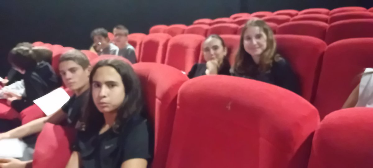 Les élèves de Mme RICCI <a href="/cgIleRousse/">COLLEGE PASCAL PAOLI ILE ROUSSE</a> participent pour la 4 eme année consécutive au festival Lisula CineMusica. 
En tant que jury jeune public ils votent pour leur court métrage coup de cœur <a href="/accorse/">Académie de Corse</a> 
 👏 a eux !