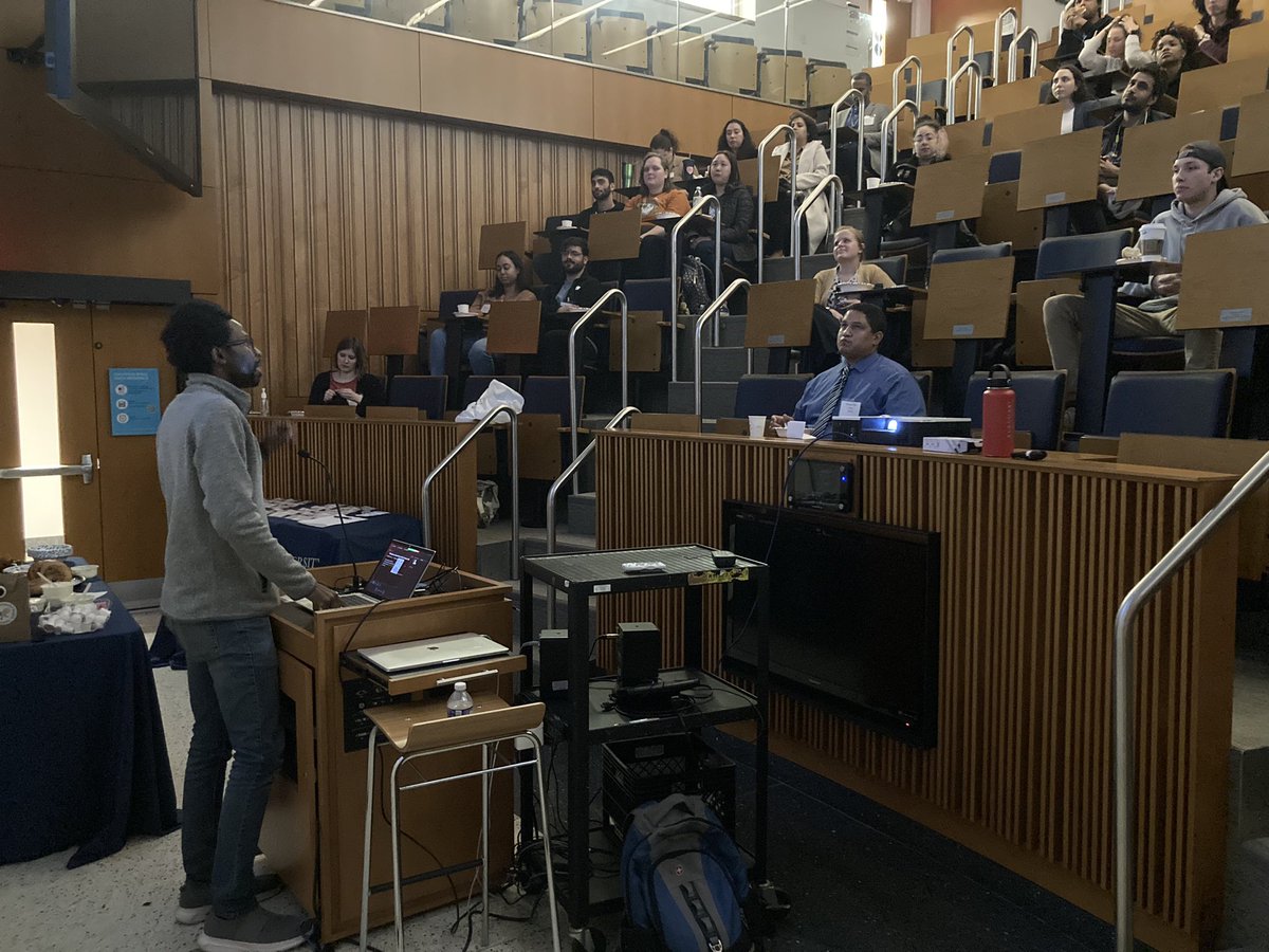GeorgetownBGE's tweet photo. MCGSO’s Student Research Day 2024 is underway! Dr. Ukpong Eyo from UVA is delivering a keynote presentation on microglia research. https://t.co/A7yb1hJQa7 https://t.co/bBBsugHjSp