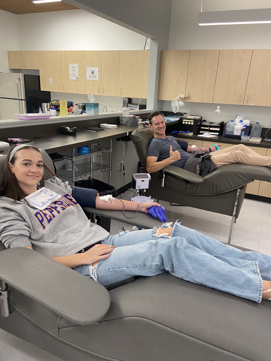 A big thank you to <a href="/ChrisCashman/">Chris Cashman</a> for overcoming your fear of needles and donating at the <a href="/BloodworksNW/">Bloodworks Northwest</a> Bellevue Donor Center this morning. Chris donated with his daughter, Maddy. You guys are awesome!
