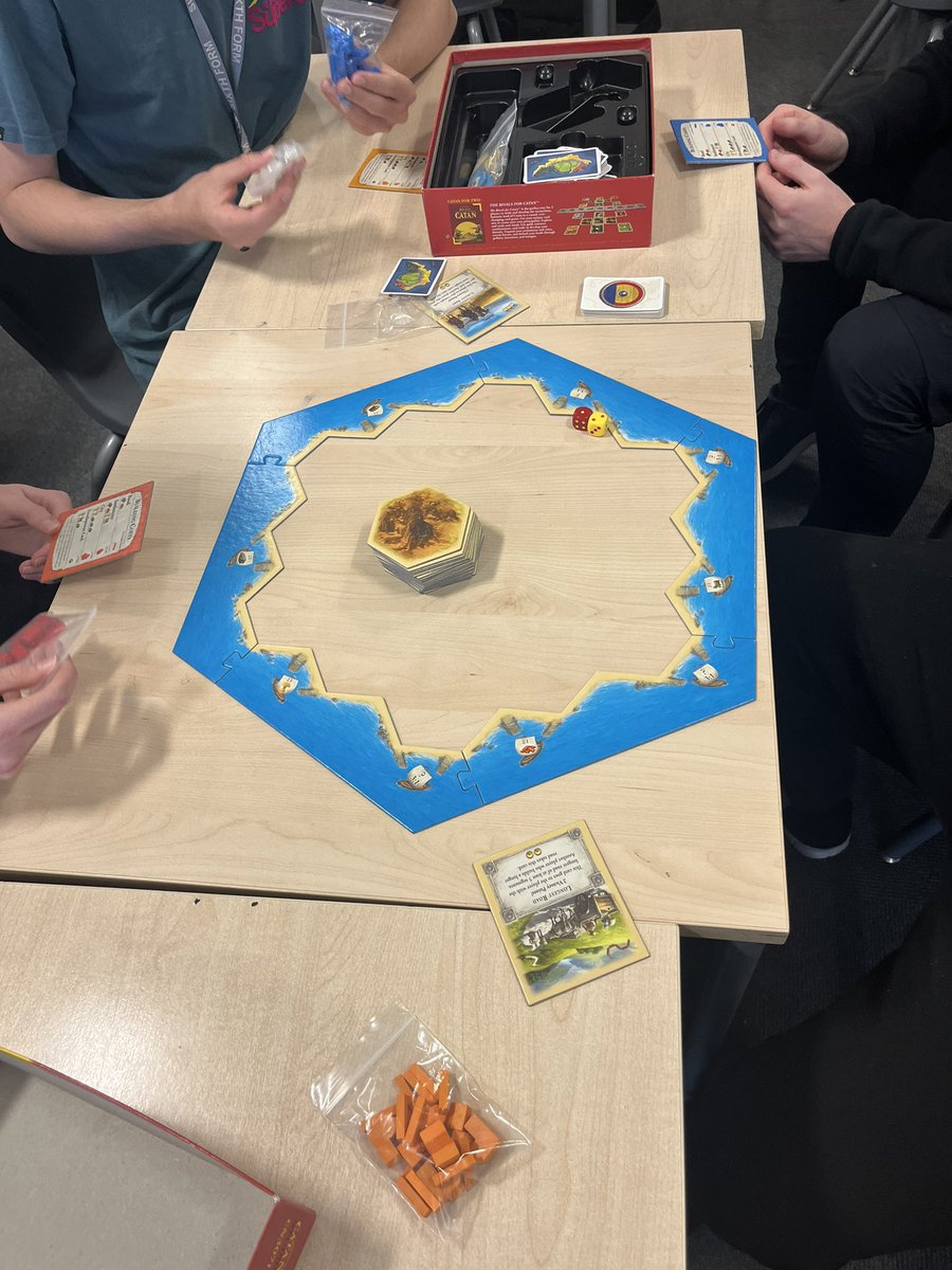 NailseaRs's tweet photo. Introduced A Level Religious Studies students @nailseaschool to Wittgenstein’s Language Games today through play! One group tackled Connect4 (familiar), while the other tried to play Catan (unfamiliar, without rules). Insightful way to explore meaning &amp; context in language! https://t.co/Kta7idRJ3N