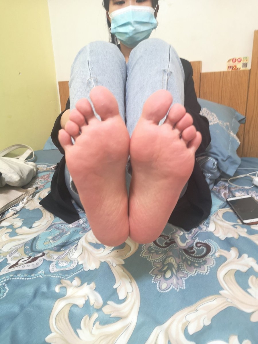 主业新媒体 纯爱好分享，完整视频小偿出售，接受订拍以及众筹，大家多多关注支持～
ps：收入只要能持平就可以，希望精神股东们多多支持，持续给大家带来更好的作品