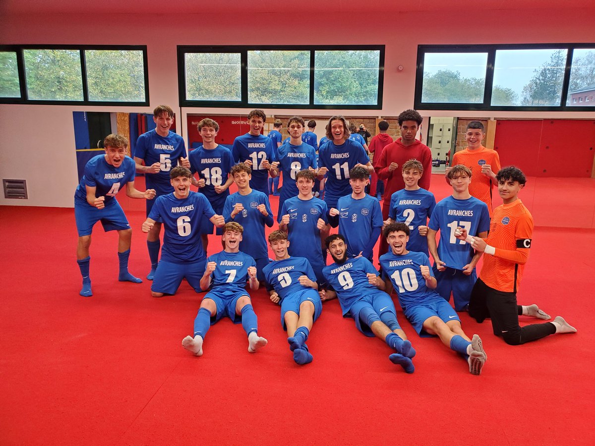 Victoire 1-0 cet après-midi contre une belle équipe de Laval. 
<a href="/LFNofficiel/">Ligue F⭐⭐t Normandie 🤙</a> <a href="/unss/">UNSS_National</a> <a href="/ChallengeJL/">Challenge Jean LEROY</a>