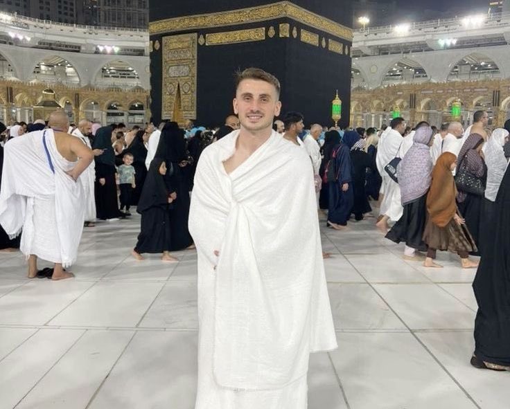 myzccc's tweet photo. Kariyerinin zirvesinde, büyük takımların ilgisi üstünde ve hiçbir çıkar gözetmeden "artık yeter!" diyerek Filistinlilerin sesi oluyor Kerem Aktürkoğlu... Çok güzel adamsın! https://t.co/T7EPPfy4cy