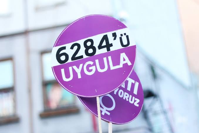 KalsenLuna's tweet photo. günde üç beş kere bile olsa herkesin tag atması unutulup gitmemesi için çok önemli bu yüzden tag’e destek ol 

#herkesicin6284 https://t.co/eS4D6J84cX
