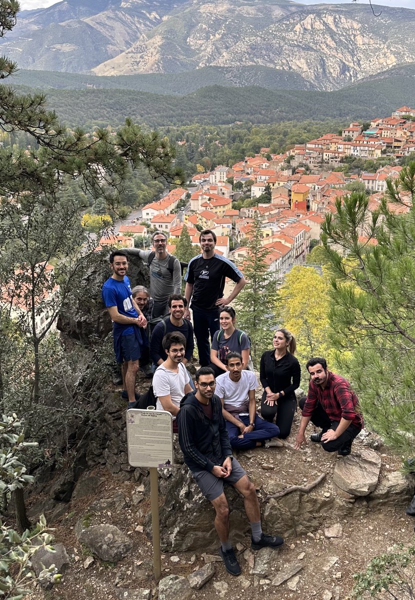 virtual_embryo's tweet image. Team retreat in the Pyrenees 
📝⛰️🍻