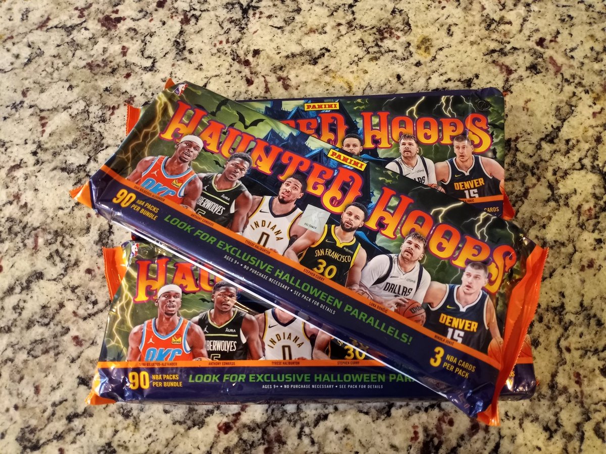 Doctor__Hector's tweet image. Was thinking of ripping these, but if anyone is interested I&apos;d sell for $40 shipped per package, or $100 shipped if you buy all three!

@CardPurchaser #NBA #HauntedHoops #CardCollection