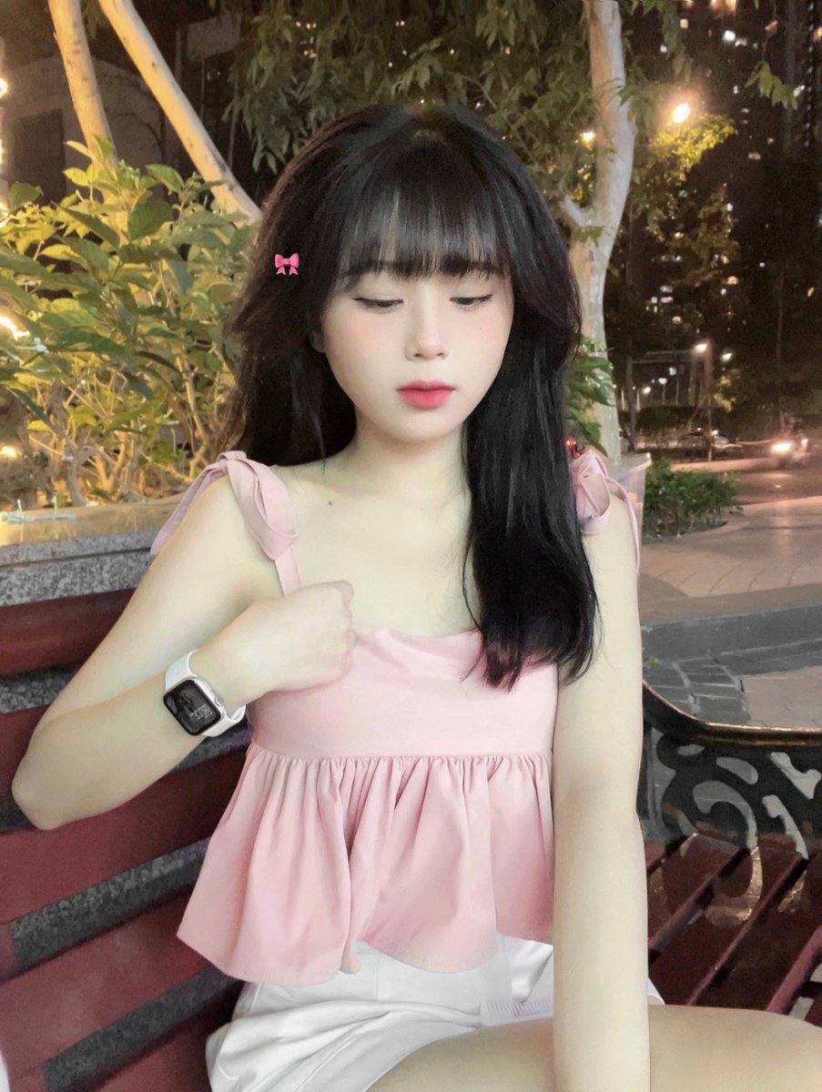 com_chain's tweet image. Kendrick Lujan Be cautious of pedestrians crossing at unmarked intersections.Kendrick Lujan