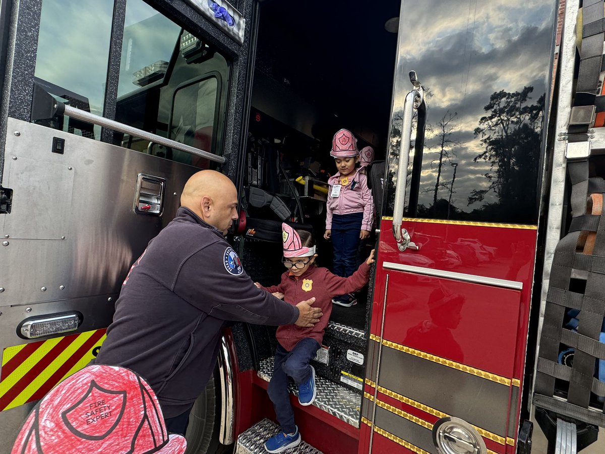 Melanie Smith tweet media