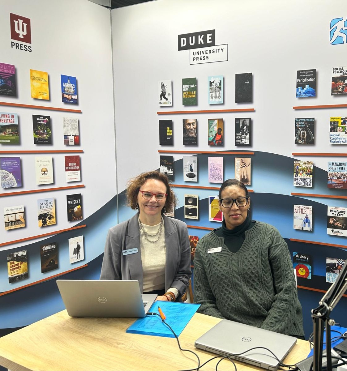 mare_nostrum_uk's tweet image. Fantastic start to #FBM2024 today meeting with colleagues from @DukePress @stanfordpress @IllinoisPress 

#fbf2024 #FrankfurtBuchmesse #FrankfurtBookFair