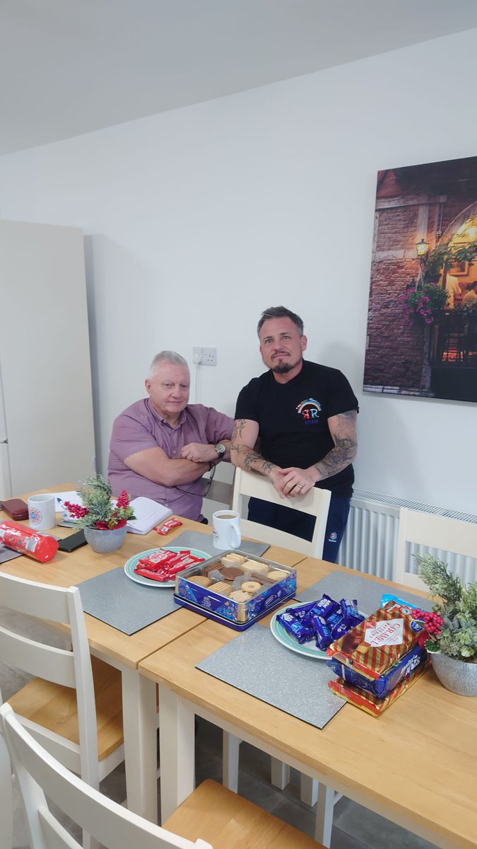 We’d like to thank Paul from the Northern Learning Trust who visited Hollyacre House to speak to residents about services and activities they provide. They are looking forward to attending some of the sessions in future.

#Veterans #Homeless #Homelessness #HomelessVeterans