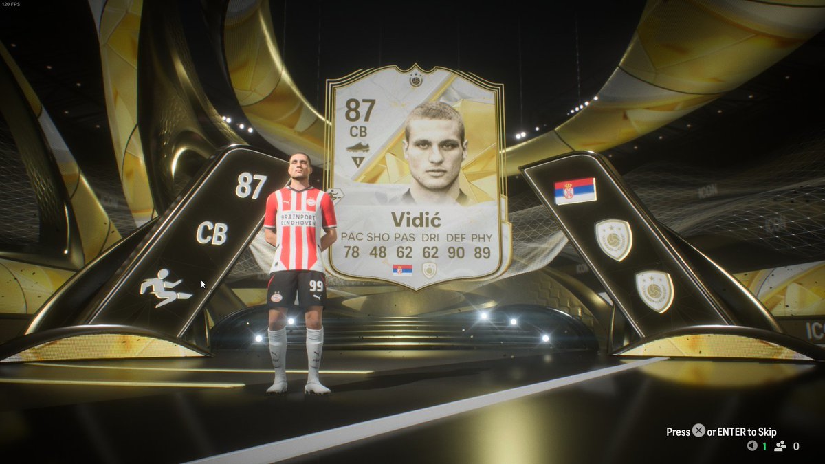 EffeDion's tweet photo. @FIFA22_INFO Was using him tradeable right now actually feels insane so thats honestly a great pull https://t.co/40RGDtTxFz