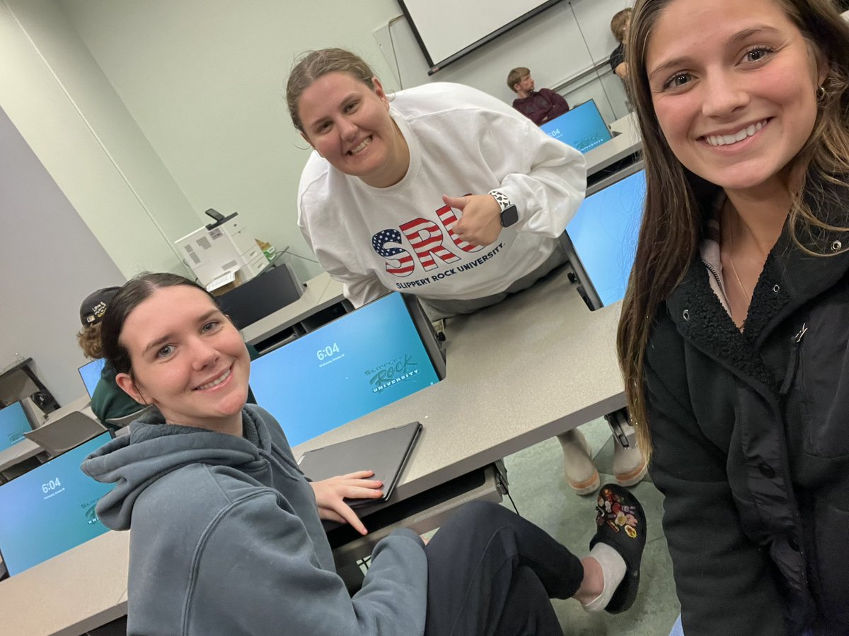 Kendellf44's tweet photo. Swec meeting! #techwell https://t.co/RHi7cfJ9iQ