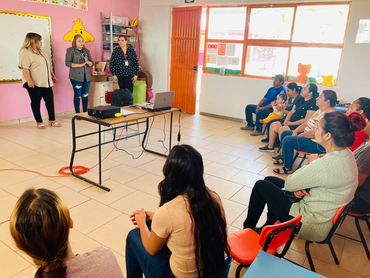 UPrieta's tweet photo. JN María Eva Olivaría Tanori
Tema: Modificación de Conducta (para madres y padres de familia)
Actividad en conjunto con USAER #5253 https://t.co/Wwq4PvC9Ah