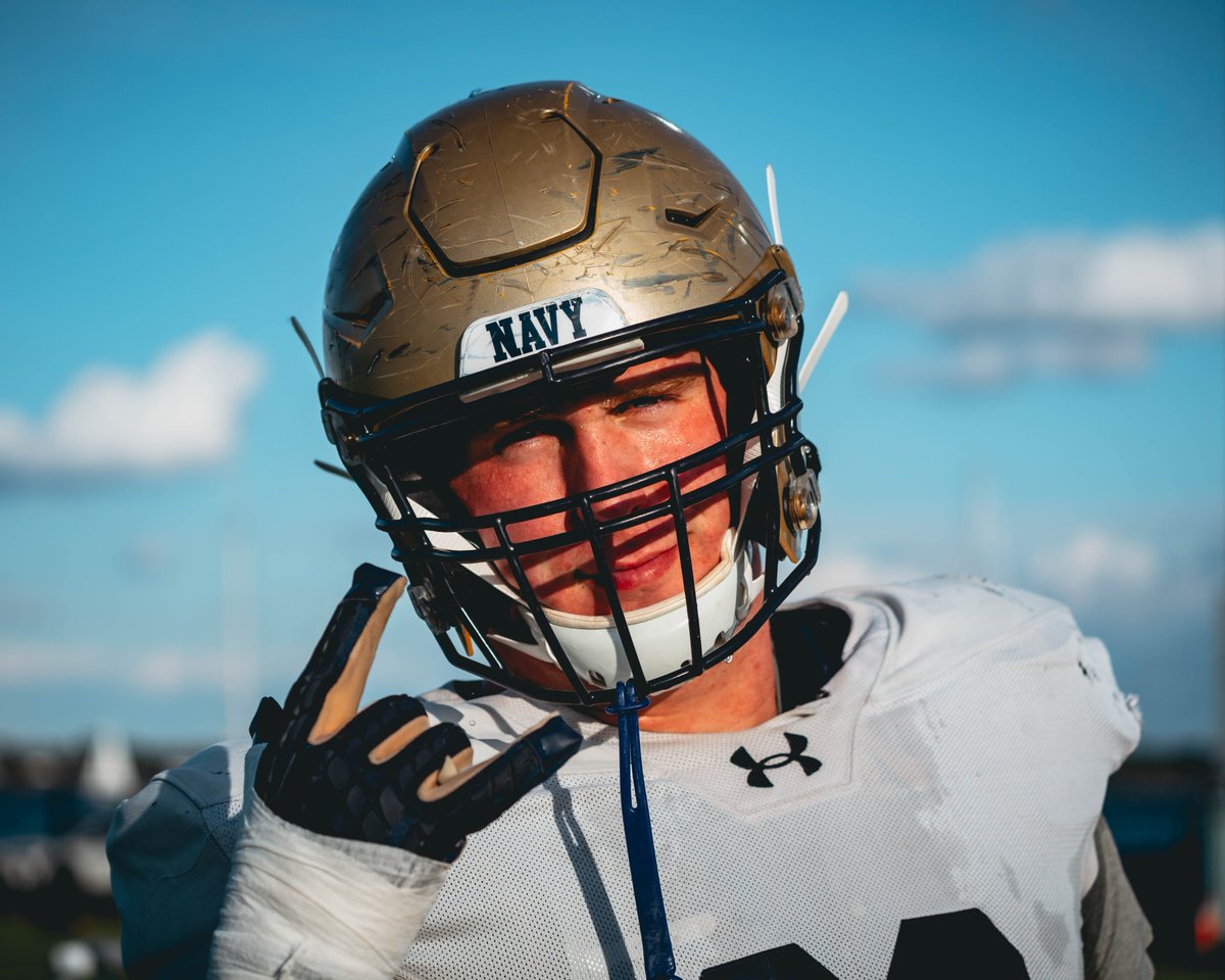 NavyFB's tweet photo. on wednesday's we work

#GoNavy | #RollGoats https://t.co/rk4zoygkZP