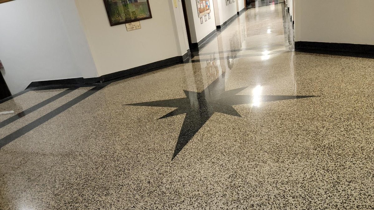 RD Weis LLC tweet media