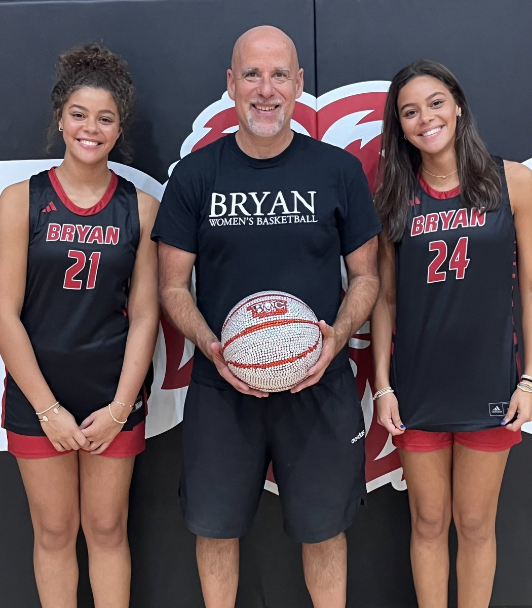 Rylee Roberts (@ryleeroberts103) on Twitter photo 110% committed! #blessed #golions
<a href="/LTrent5/">Lauren Trent</a> <a href="/CoachBollant/">CoachBollant</a> <a href="/KHSLadyBeavers/">LadyBeaversBasketball</a> <a href="/Rachael92740500/">Rachael Roberts</a> 110% committed! #blessed #golions
<a href="/LTrent5/">Lauren Trent</a> <a href="/CoachBollant/">CoachBollant</a> <a href="/KHSLadyBeavers/">LadyBeaversBasketball</a> <a href="/Rachael92740500/">Rachael Roberts</a>